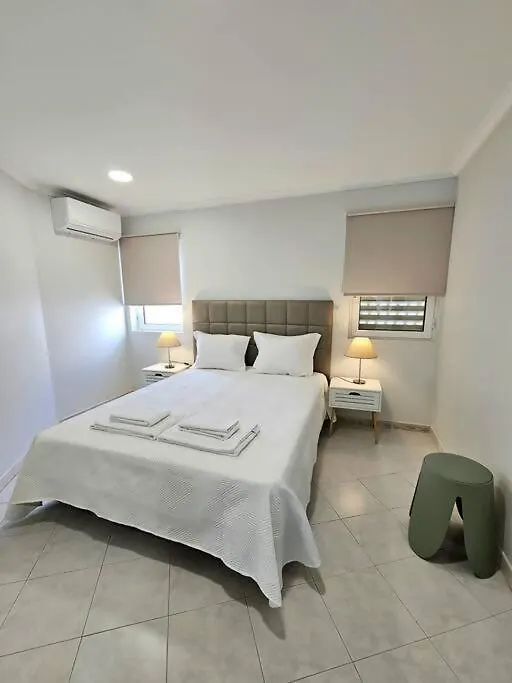 Jos Villa Near Marinaebeach Албуфейра Дом отдыха