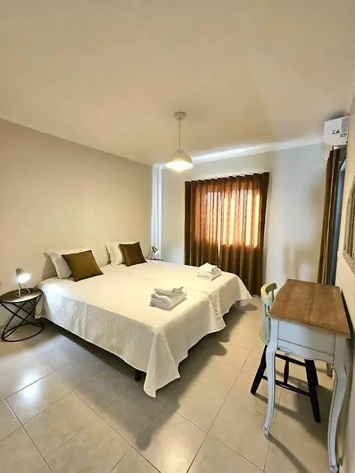 Jos Villa Near Marinaebeach Албуфейра Дом отдыха