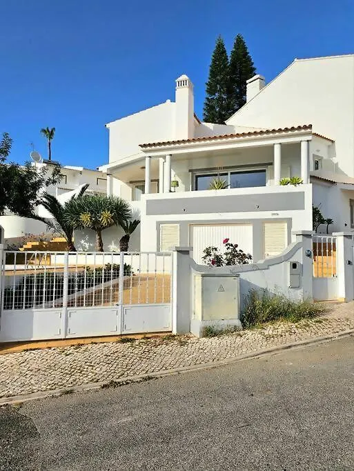Jos Villa Near Marinaebeach Албуфейра 0*,  Португалия
