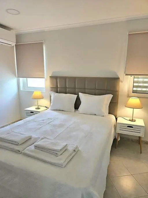 Jos Villa Near Marinaebeach Албуфейра Дом отдыха