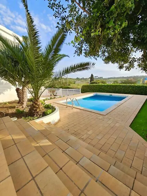 Jos Villa Near Marinaebeach Албуфейра Дом отдыха